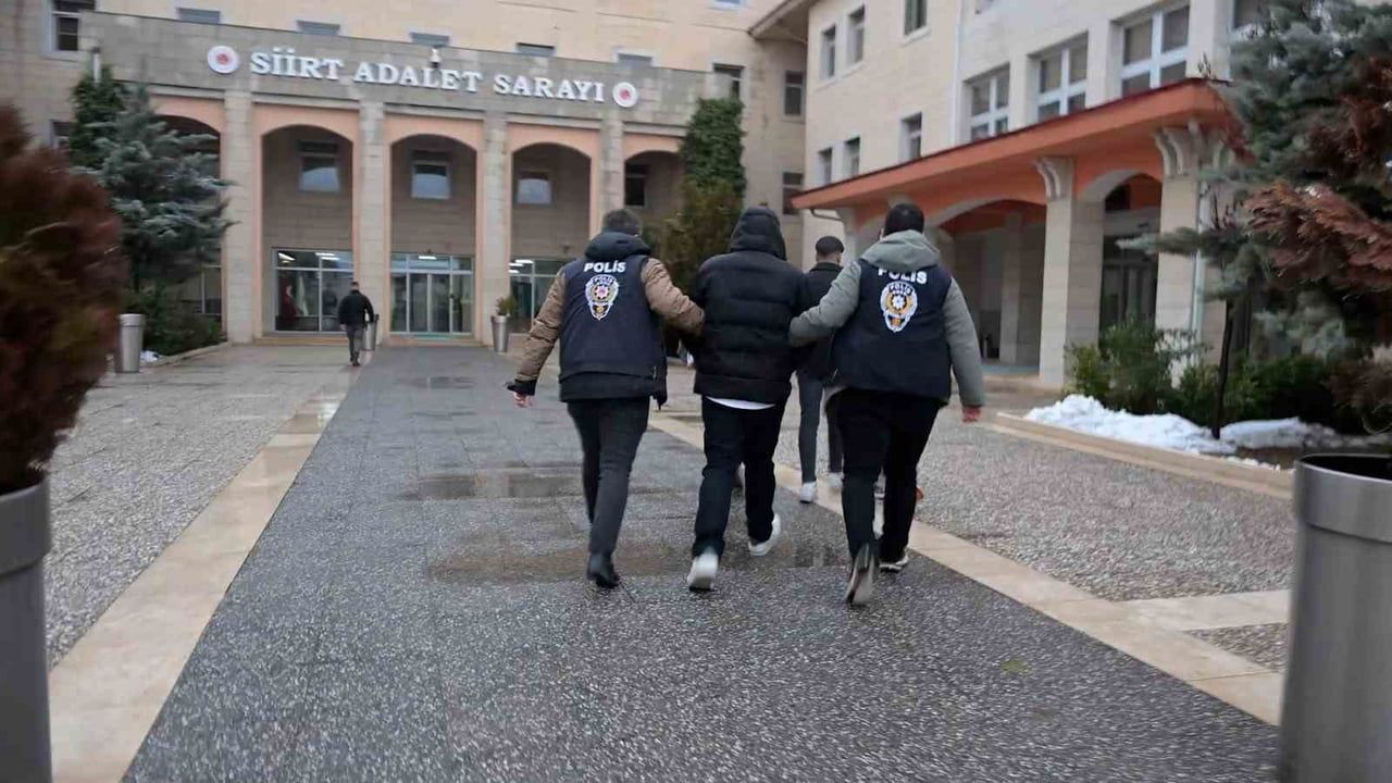 Siirt'te Sahte Araç Satışıyla Dolandırıcılık