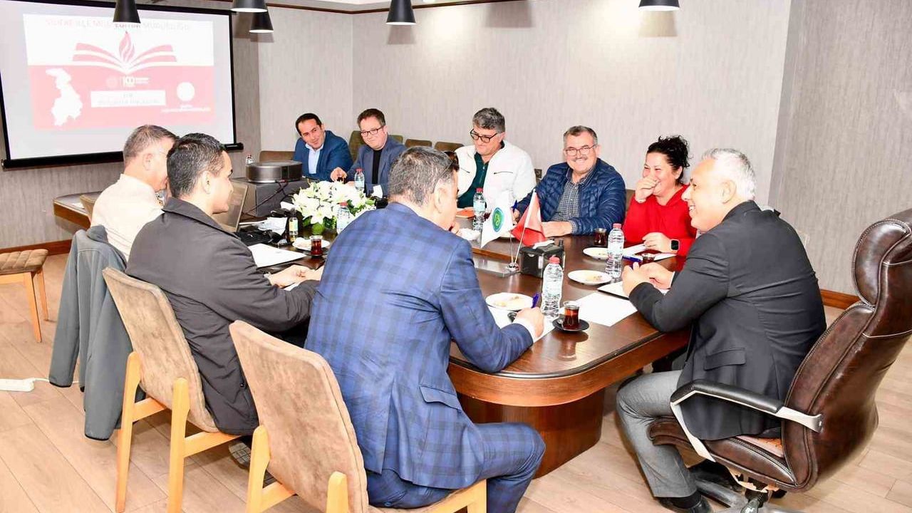 Silifke'de Lise Müdürleri Toplantısı Yapıldı