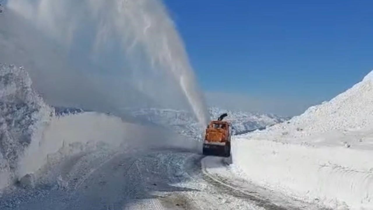 Şırnak-Hakkari Yolu Yeniden Ulaşıma Açıldı