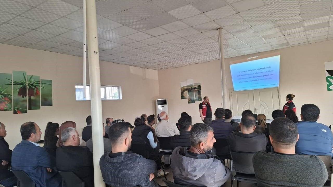 Şırnak’ta Kamu Görevlilerine Şiddetle Mücadele Eğitimi