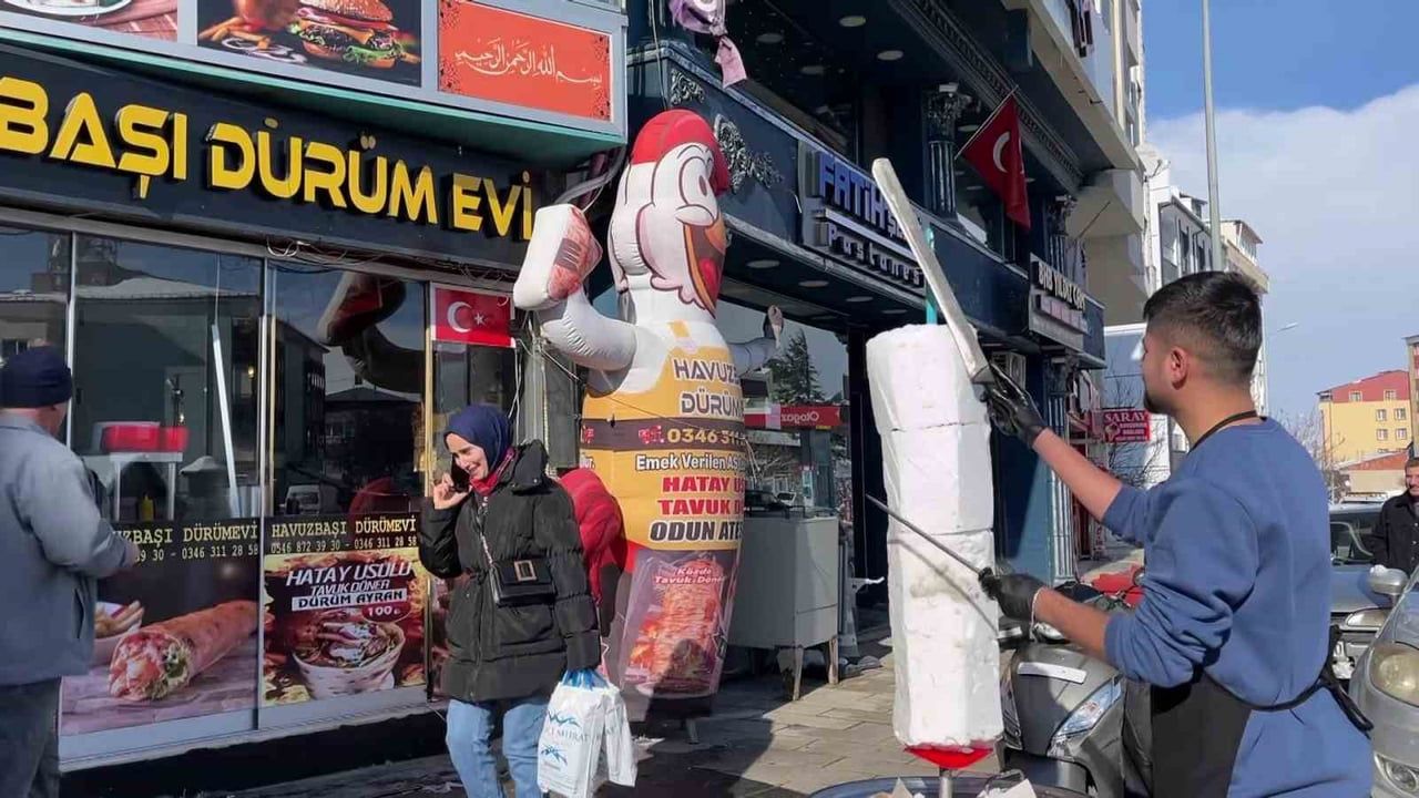 Sivas'ta Kardan Döner Şaşırttı