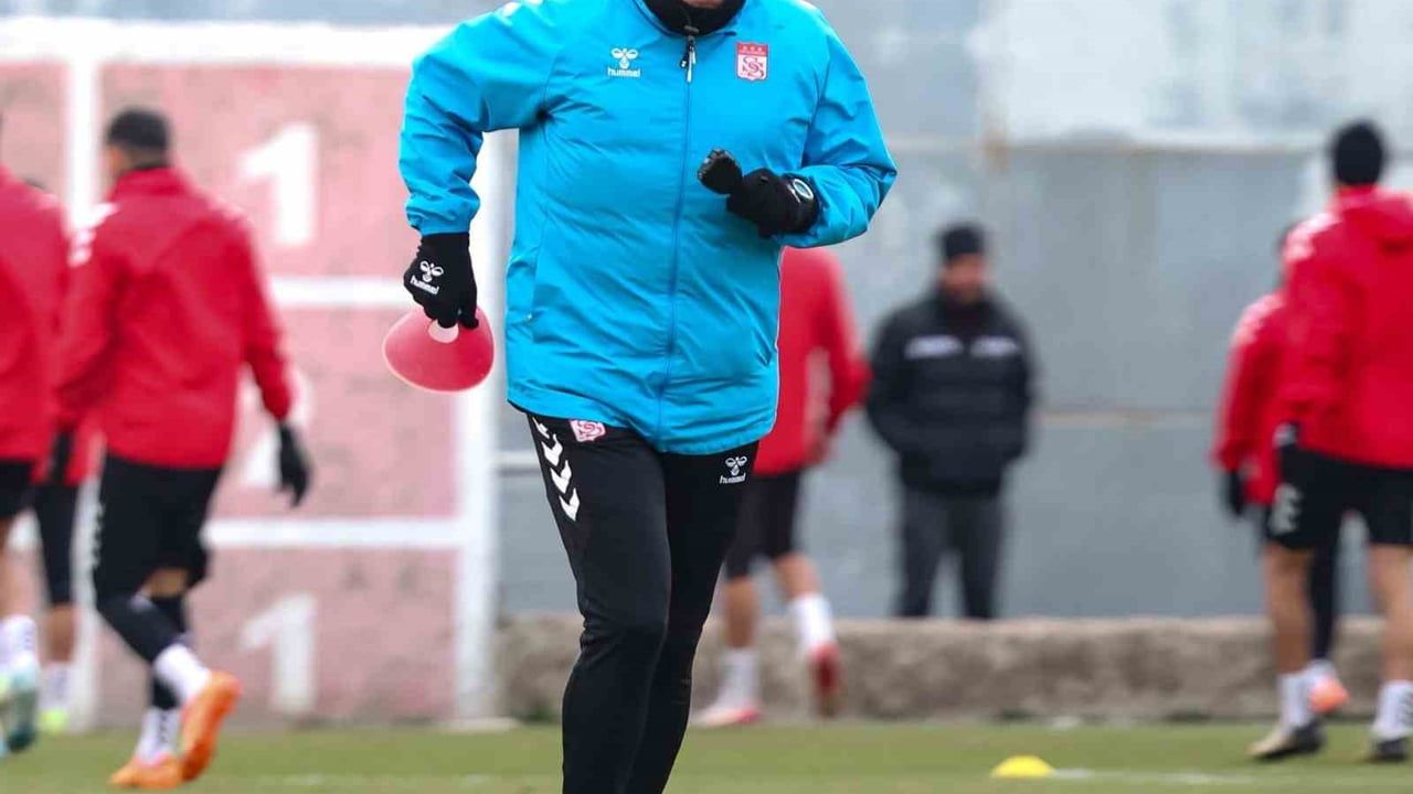 Sivasspor'dan Mehmet Altıparmak Hakkında Açıklama