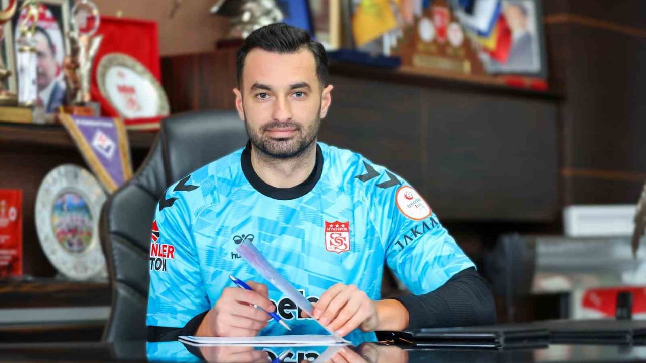 Sivasspor'un Transfer Yasağı Kalktı: İlk İmza Gökhan Akkan'dan