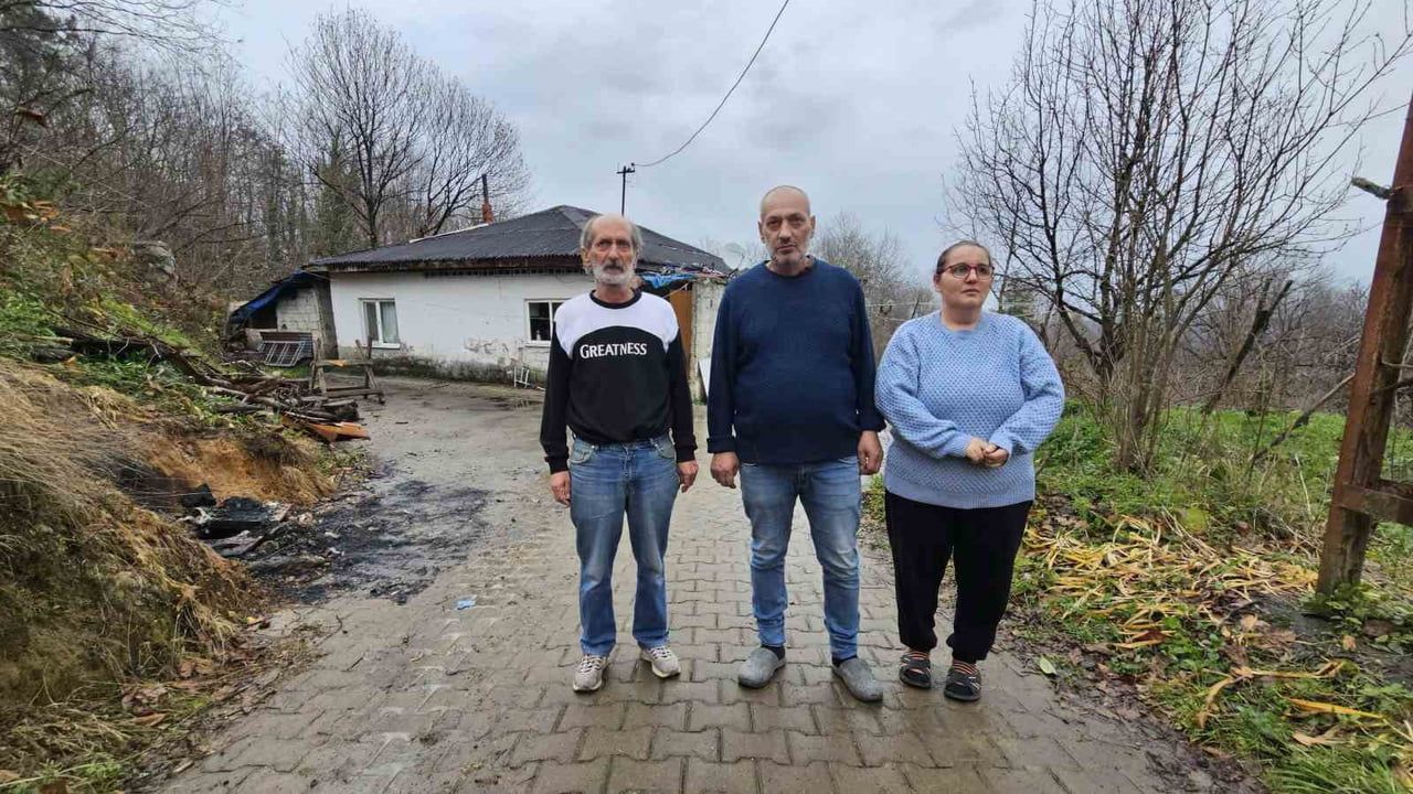 Şizofren Hastası Eşiyle Zorlu Yaşam Mücadelesi: Hülya Kiret'in İhtiyacı Var