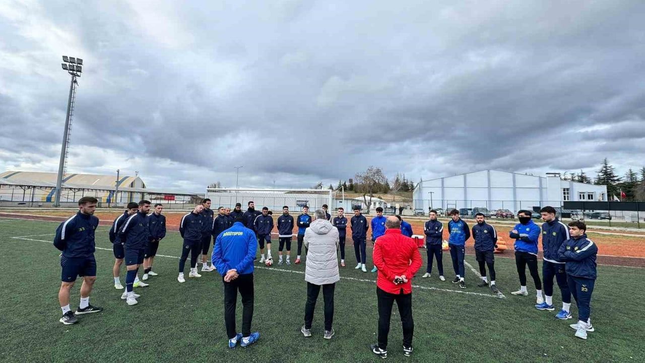 Söğütspor Zorlu Maç İçin Hazırlıklarını Tamamladı