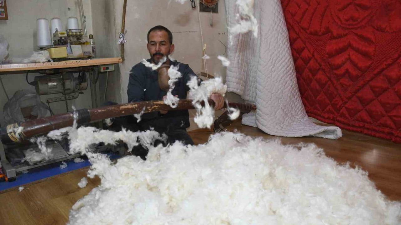 Son Hallaç Erol Ayaz Teknolojiye Direniyor