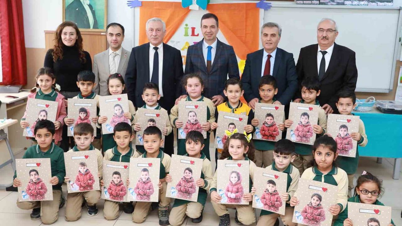 Suluova'da 9 Bin Öğrencinin Karne Sevinci