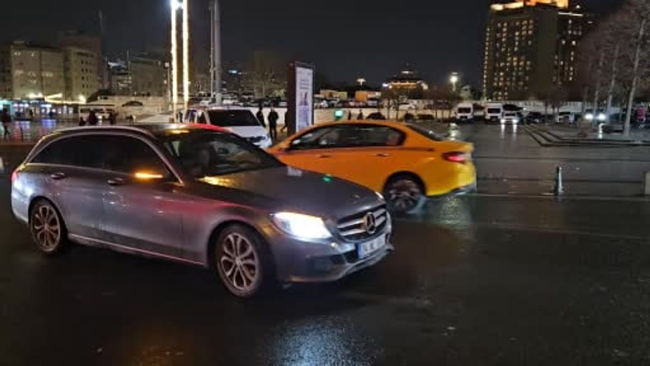 Taksim'de Huzur İstanbul Uygulaması Gerçekleştirildi