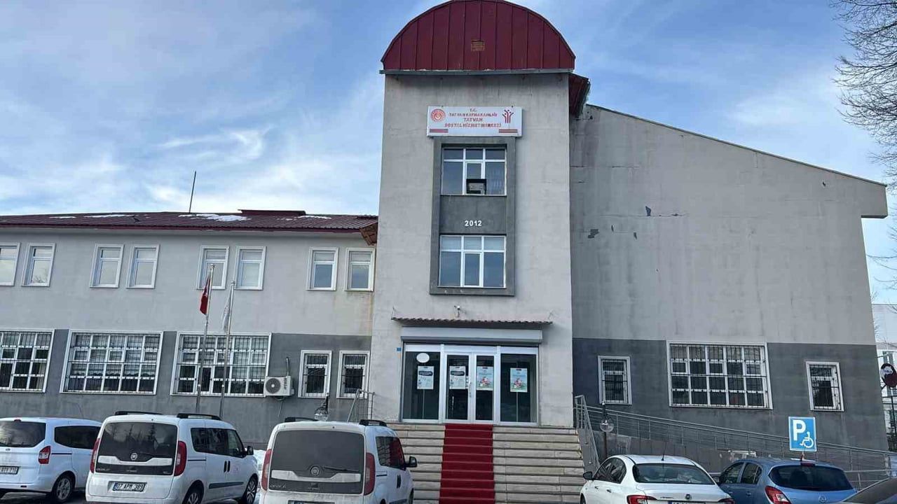 Tatvan'da Sosyal Hizmet Faaliyetleri Değerlendirildi