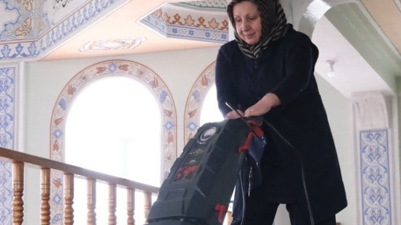 Tavşanlı'da Camileri Temizleme Seferberliği