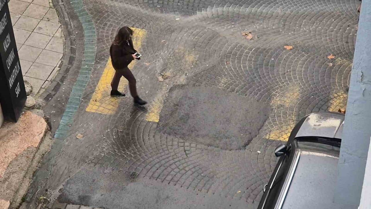 Tekirdağ'da Sağanak ve Dolu Yağışı Şok Etkisi Yarattı