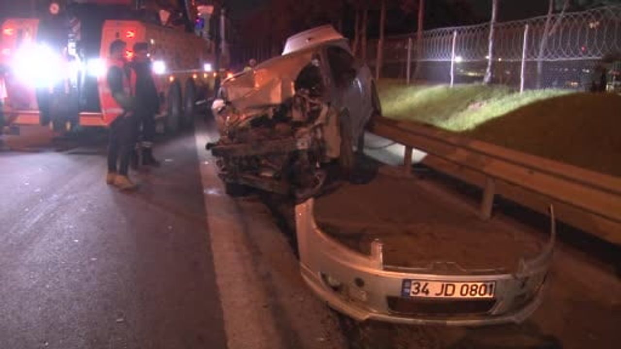 TEM Otoyolu'ndaki Kazada İki Yaralı