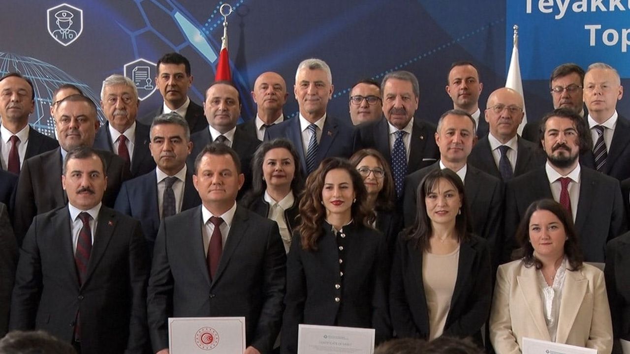 Ticaret Bakanı Bolat: Güçlü Gümrükler Milli Ekonominin Temelidir