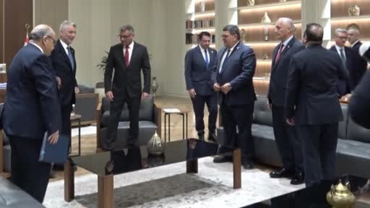 Ticaret Bakanı Bolat'tan Kıbrıs Türk Halkı için Ortak Proje Vurgusu