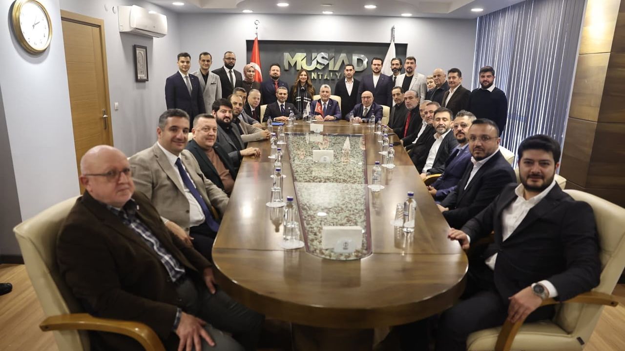 Ticaret Bakanı Ömer Bolat MÜSİAD Antalya'yı Ziyaret Etti