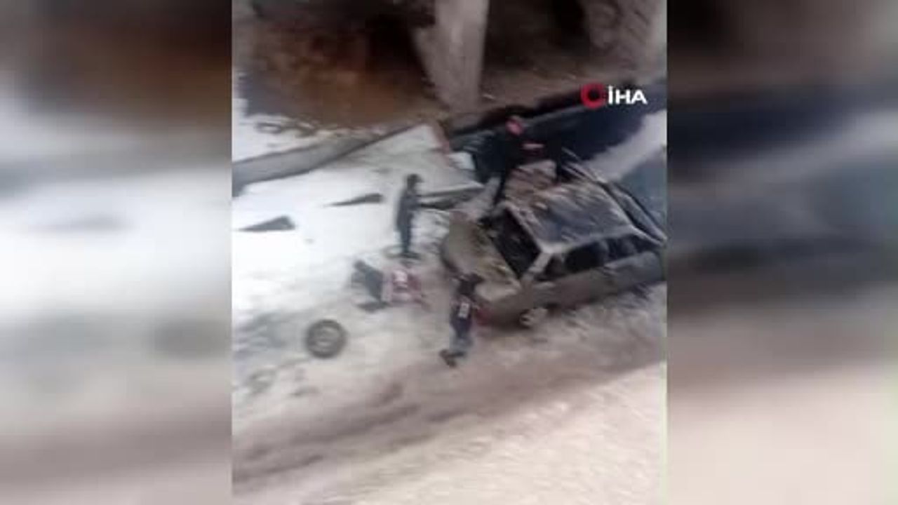 Tofaş Marka Araç Elazığ'da Yangına Maruz Kaldı