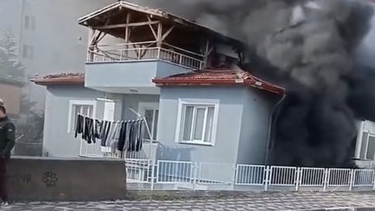 Tokat'ta Ev Yangını Paniği: Hızlı Müdahale Yangını Söndürdü