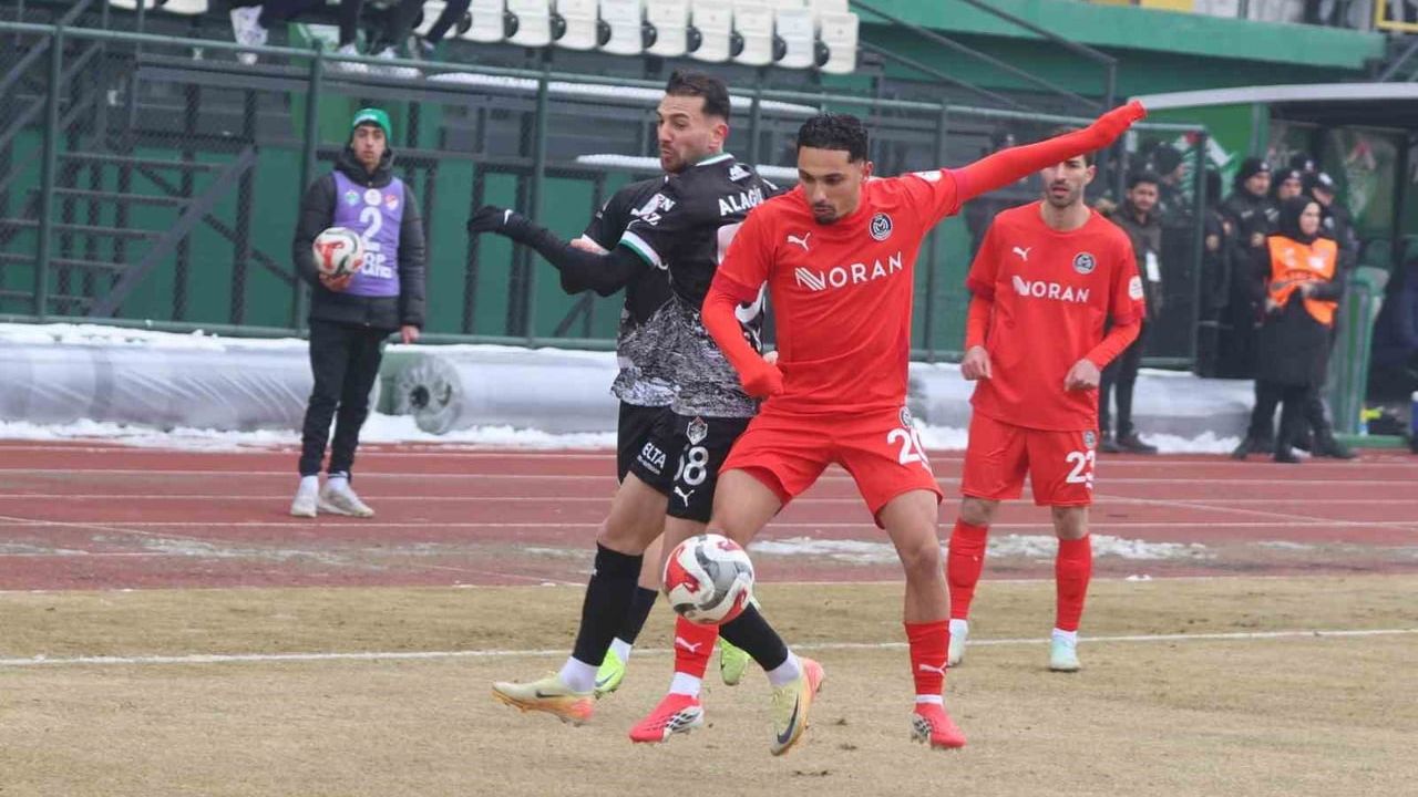 Trendyol 1. Lig'de Iğdır FK ve Manisa FK Beraberliği