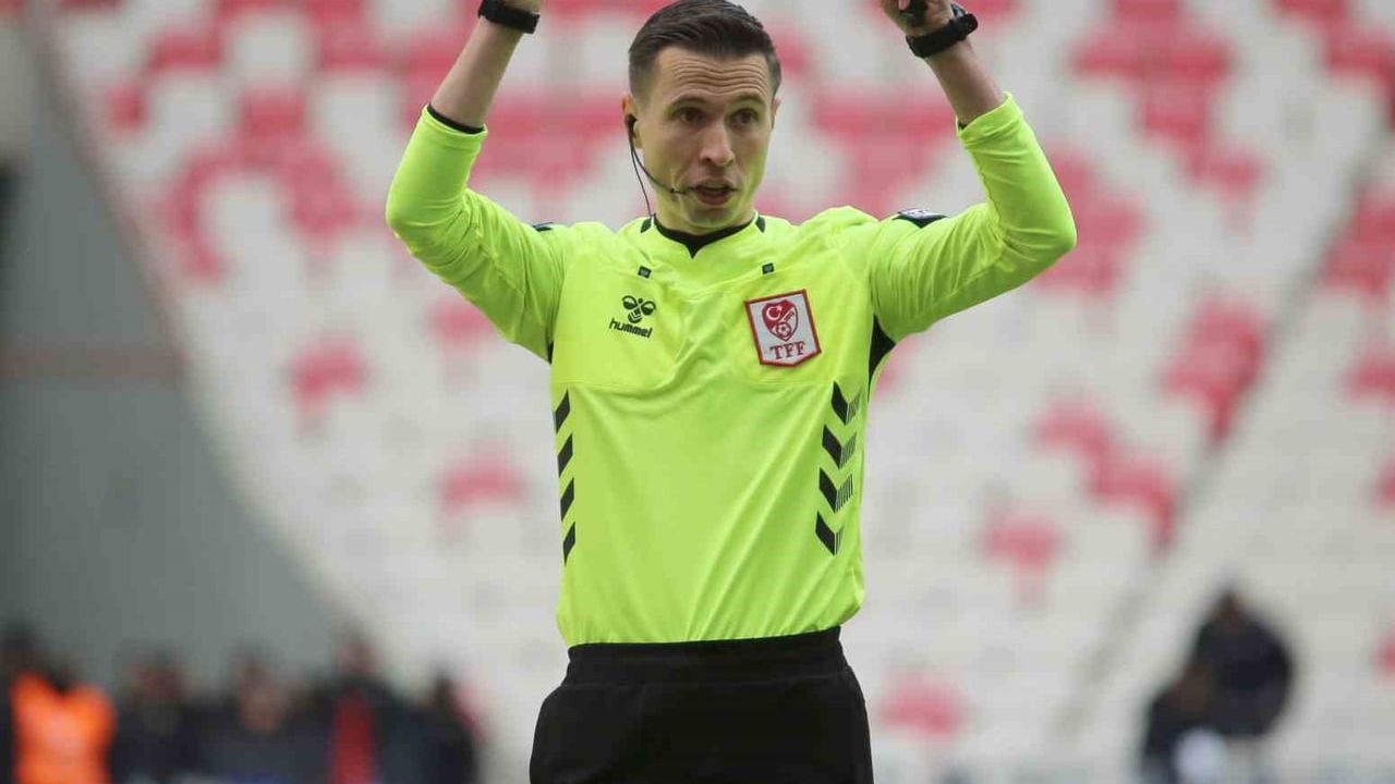 Trendyol 1. Lig'de Sivasspor Erzurumspor'a 2-0 Kaybetti