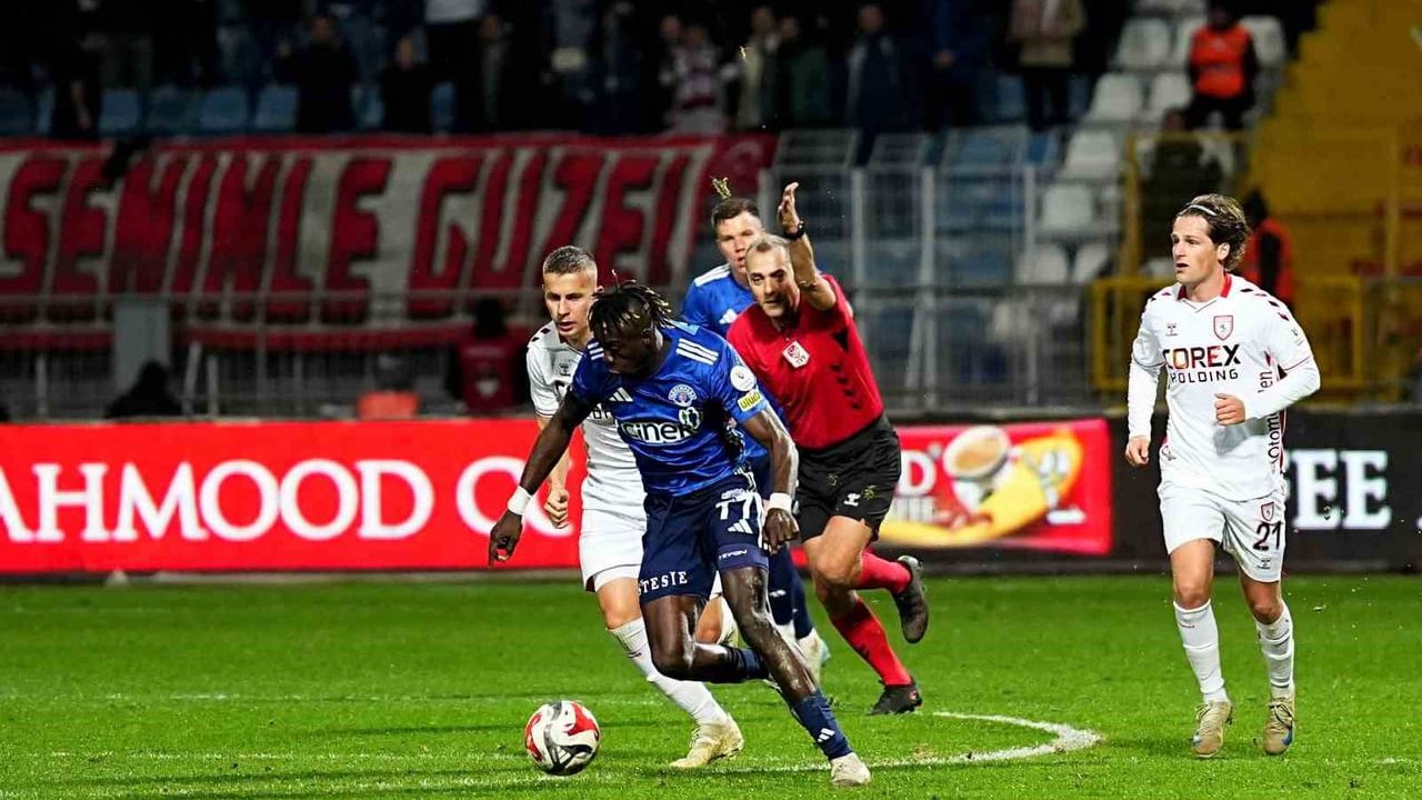 Trendyol Süper Lig: Kasımpaşa ve Samsunspor Golsüz Beraberlikle Ayrıldı