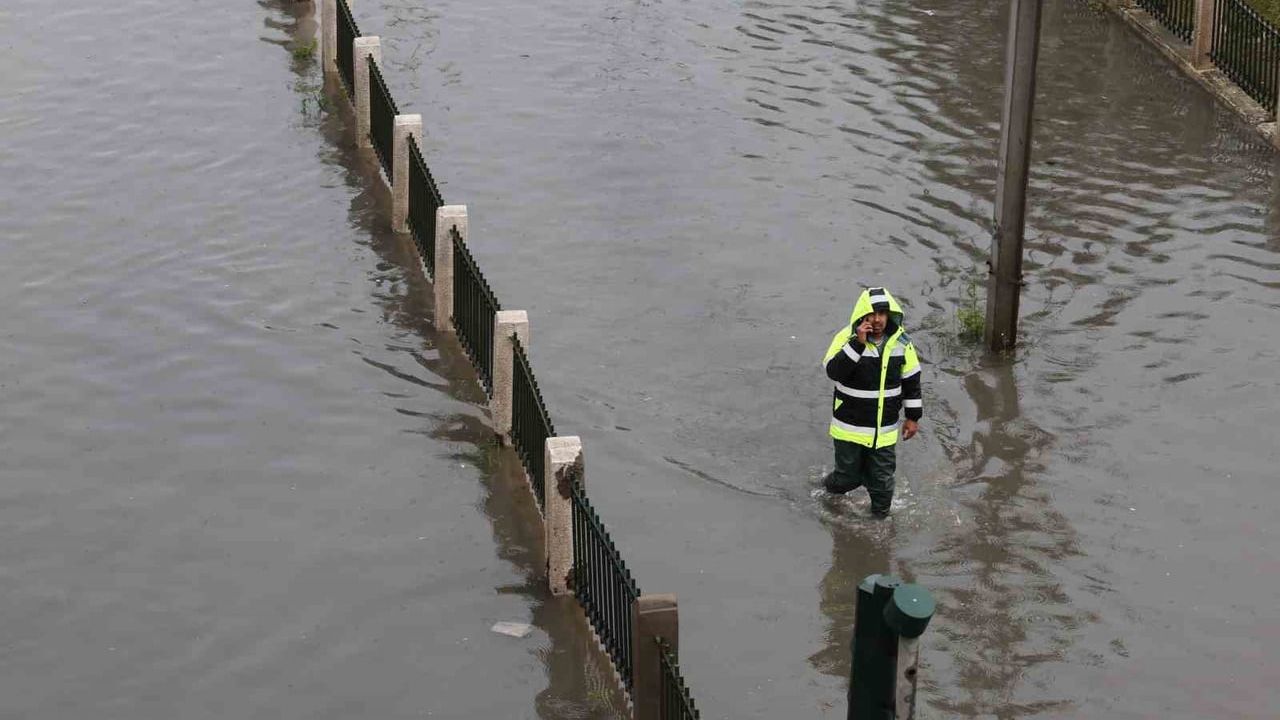 Tunus'ta En Güçlü Yağış: 4 Can Kaybı