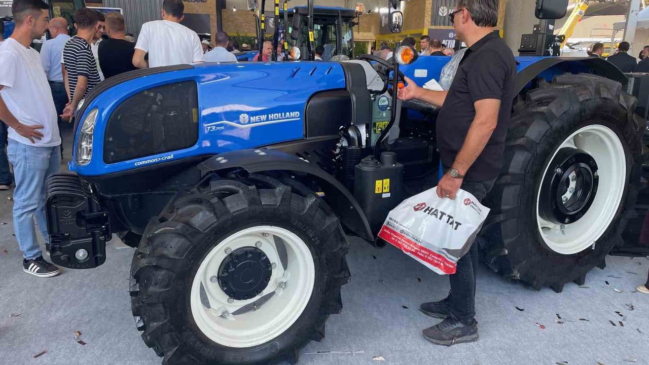 Türkiye'de Traktör Sayısı Artarken Şanlıurfa Dikkat Çekiyor