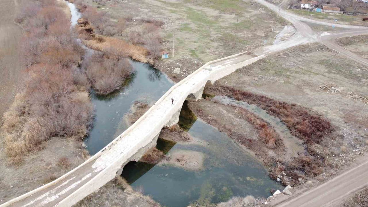 Tuzla Köprüsü: Selçuklu Döneminin Eşsiz Mirası