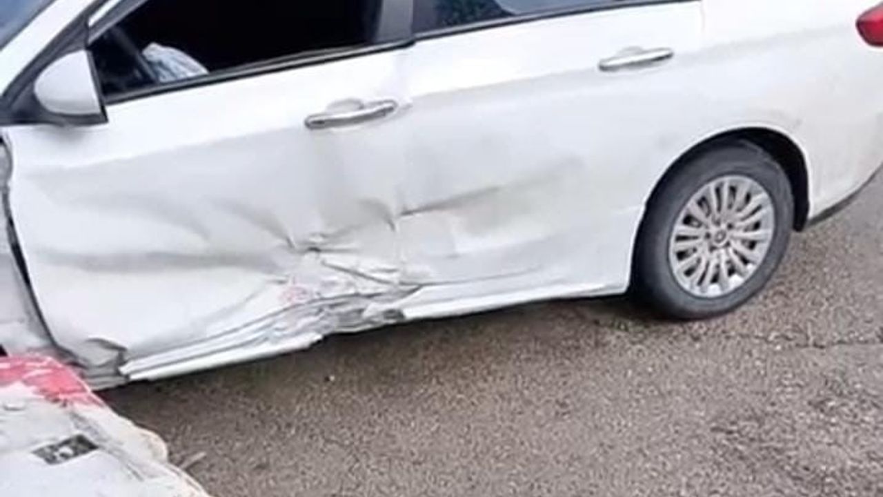 Uludağ Yolunda Trafik Kazası: Kontrolden Çıkan Araç Bariyerlere Çarptı