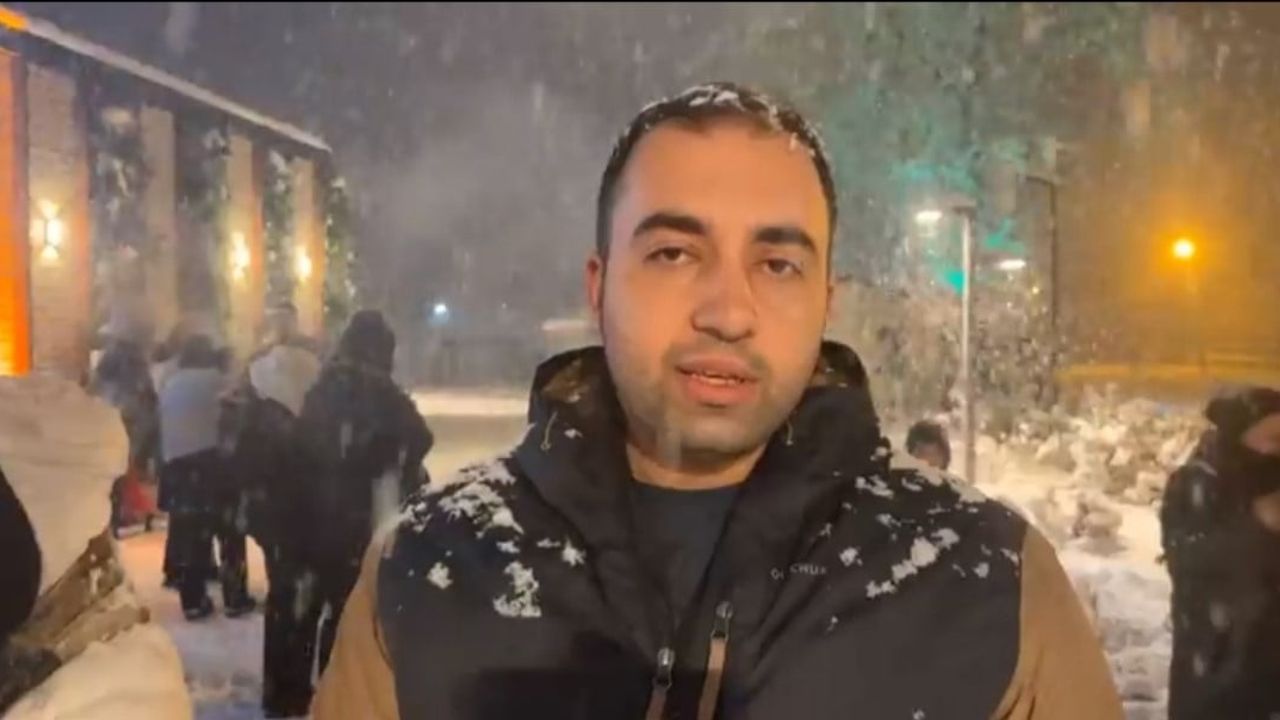 Ulus İlçe Protokolü Vatandaşlarla Kartaşı Oynadı