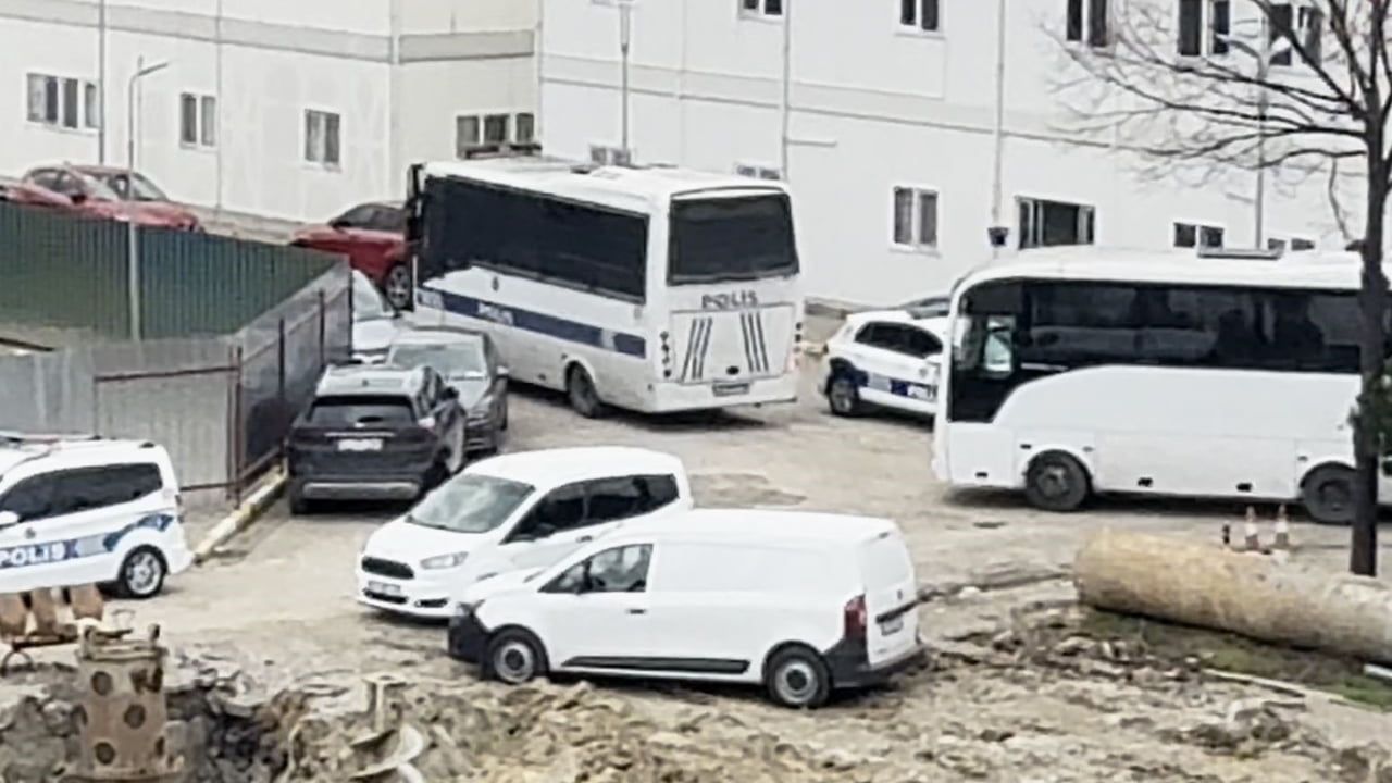 Ünlülerin Adli Tıp Kurumu'ndaki İşlemleri Tamamlandı