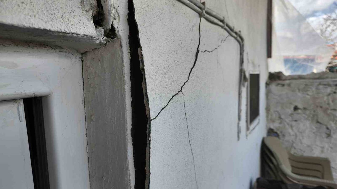 Urla’da Temel Kazısı Faciası: Sakinler Tehlikede