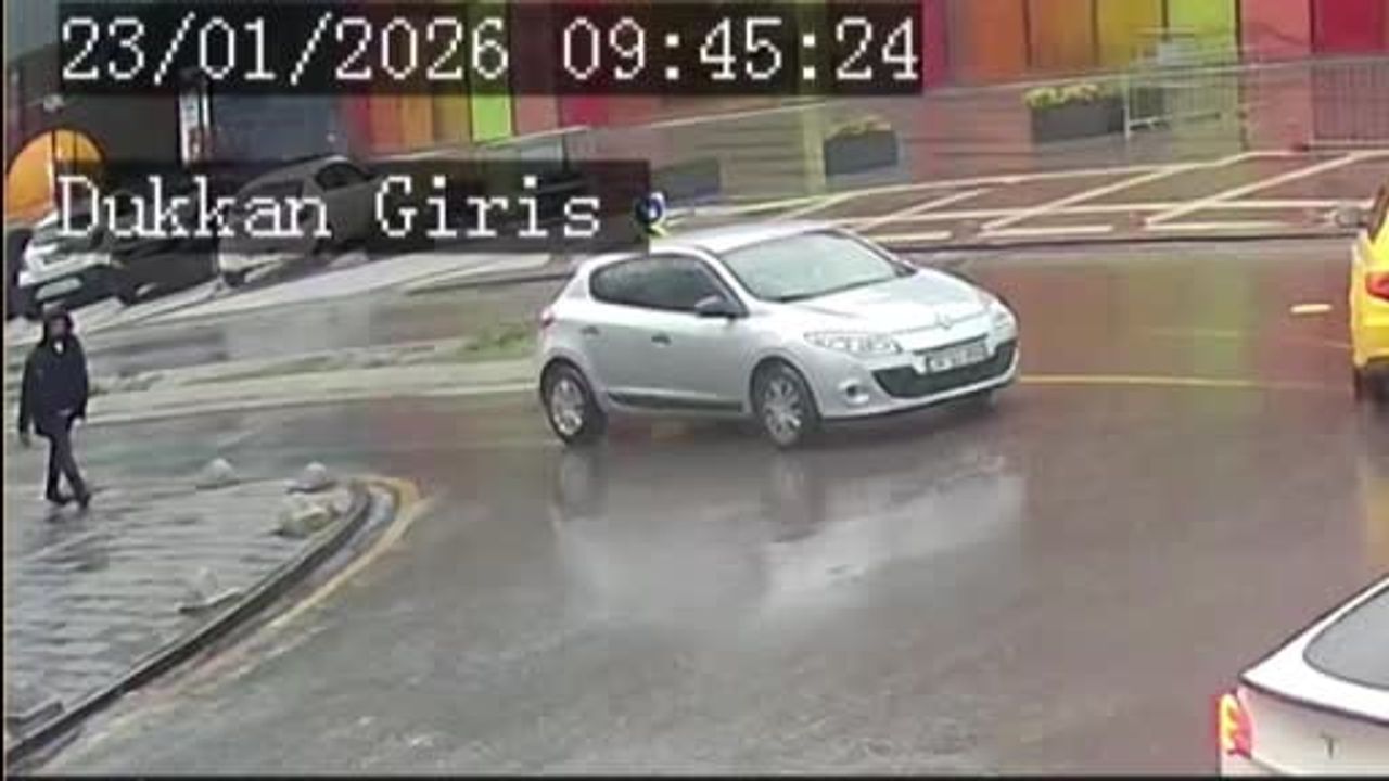 Üsküdar'da Hafriyat Kamyonu Kazası