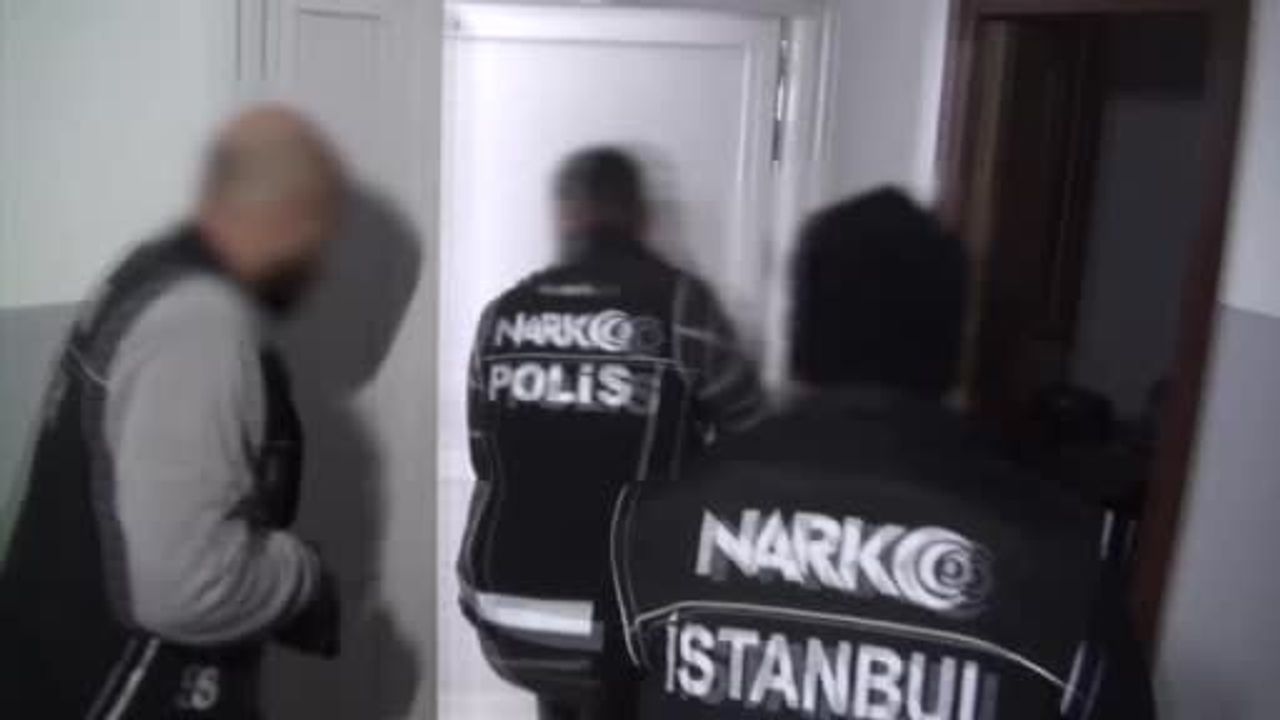 Uyuşturucu Operasyonunda 591 Bin Sentetik Ecza Hapı Ele Geçirildi