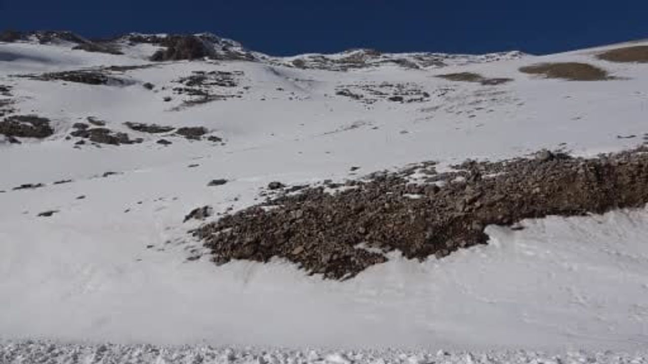 Uzmanlardan Van Gölü Havzası Uyarısı: Kar Yağışı Yanıltıcı Olabilir