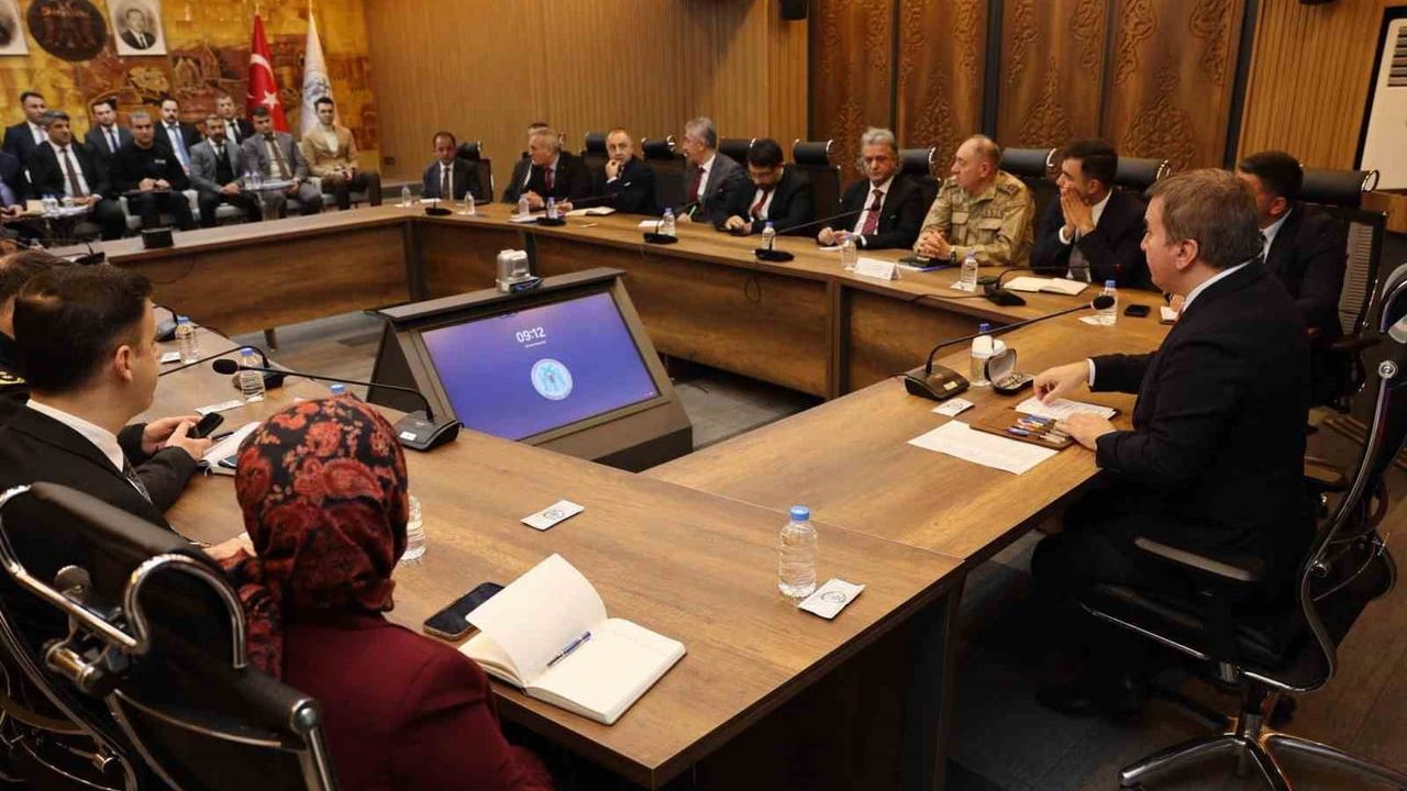 Vali Aydoğdu'dan Kamu Hizmetleri İçin Vatandaş Memnuniyeti Vurgusu