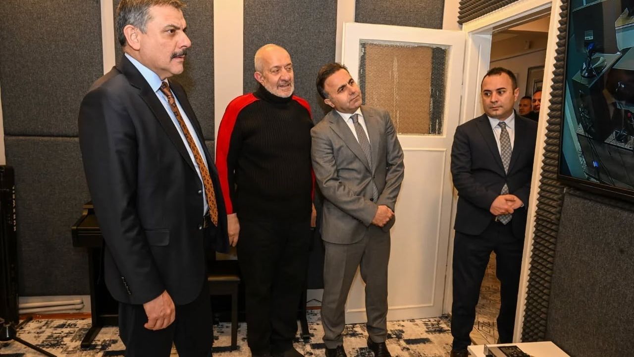 Vali Çiftçi, 'Dua' Filmi Yönetmeni Gökhan Işıklı'yı Ziyaret Etti