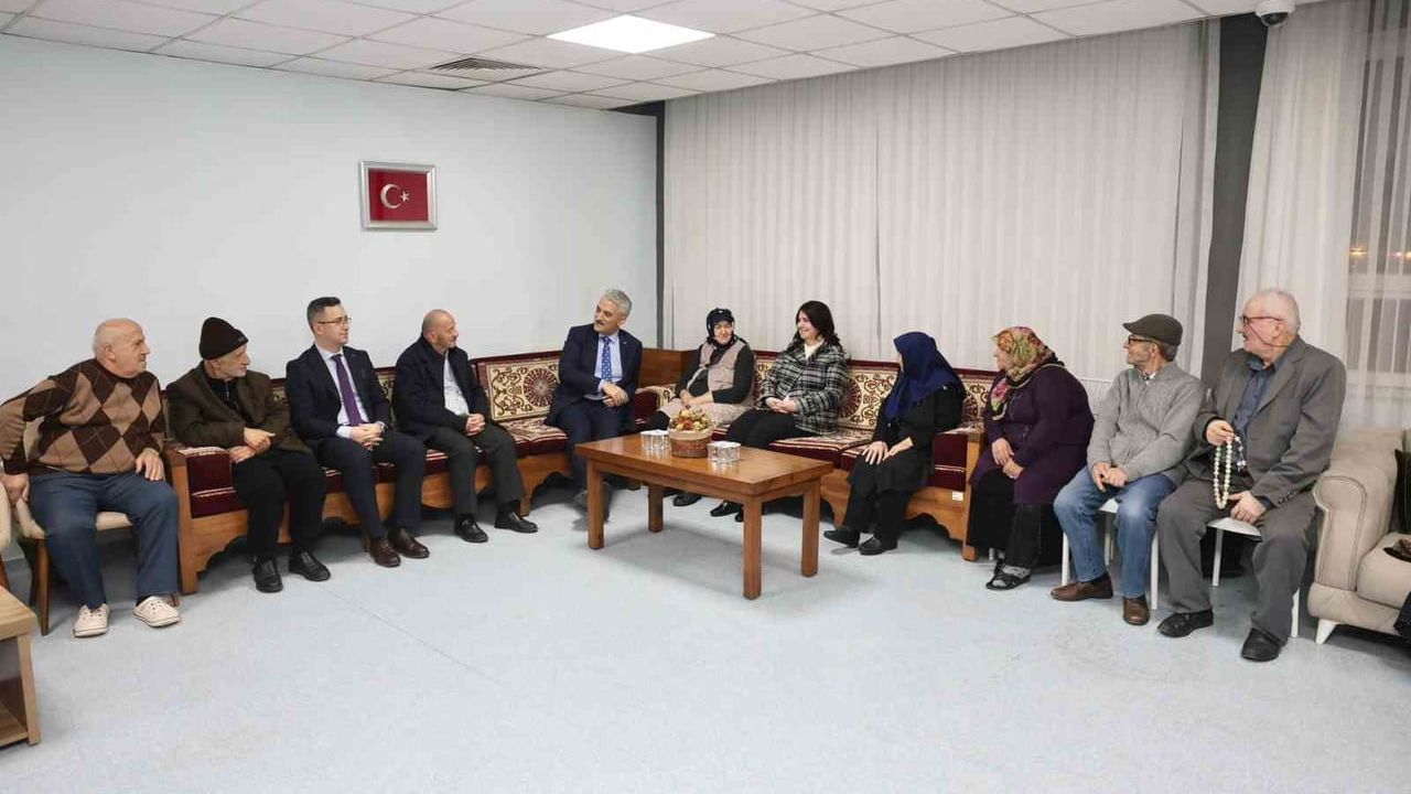 Vali Mehmet Makas Huzurevi Ziyareti