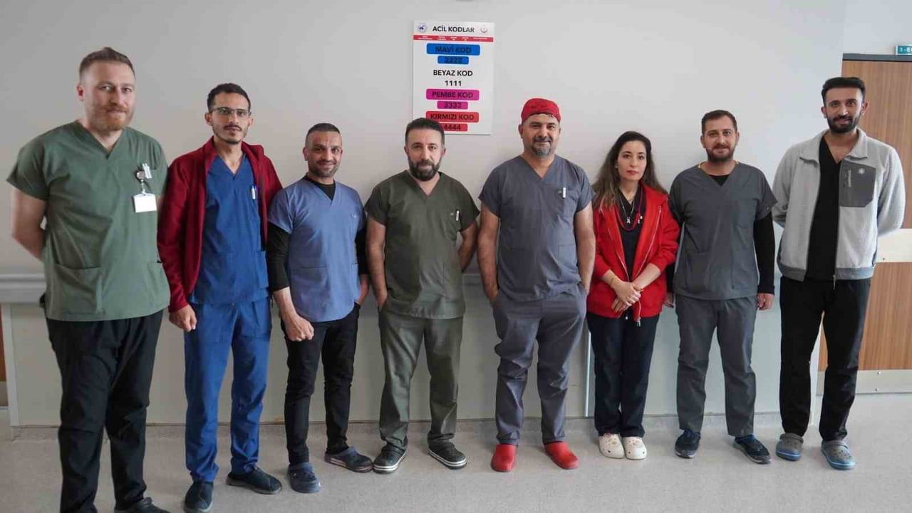 Van'da Aort Cerrahisi ile Hayata Tutunma Başarıyla Gerçekleşti