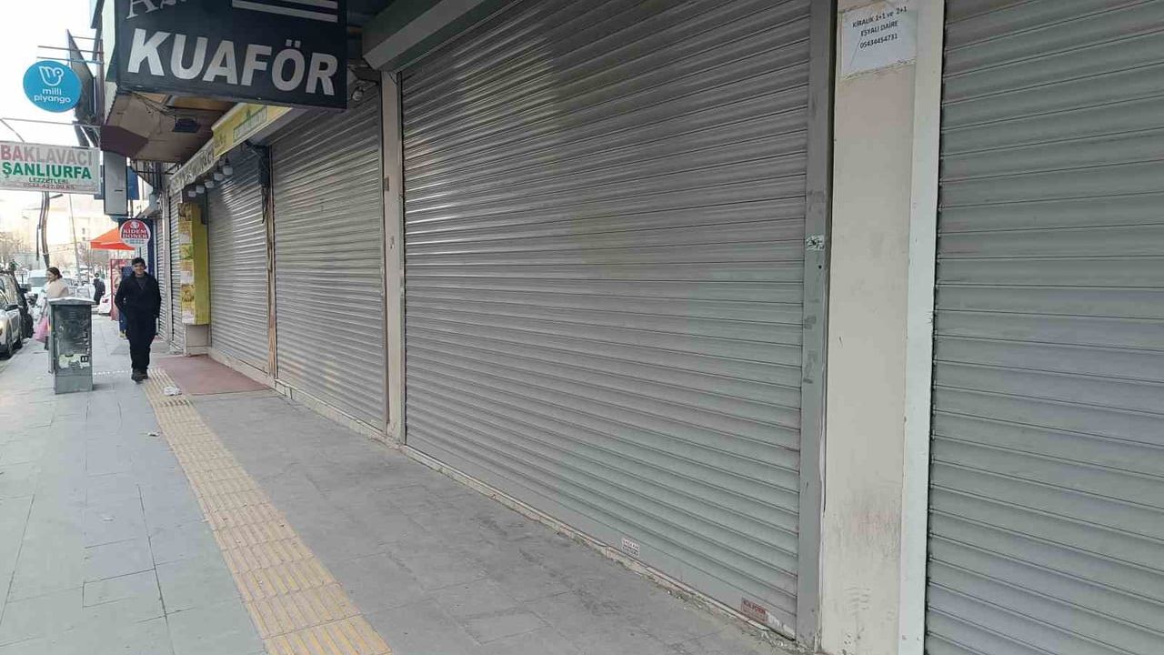 Van’da Elektrik Kesintisi Esnafı Zora Soktu