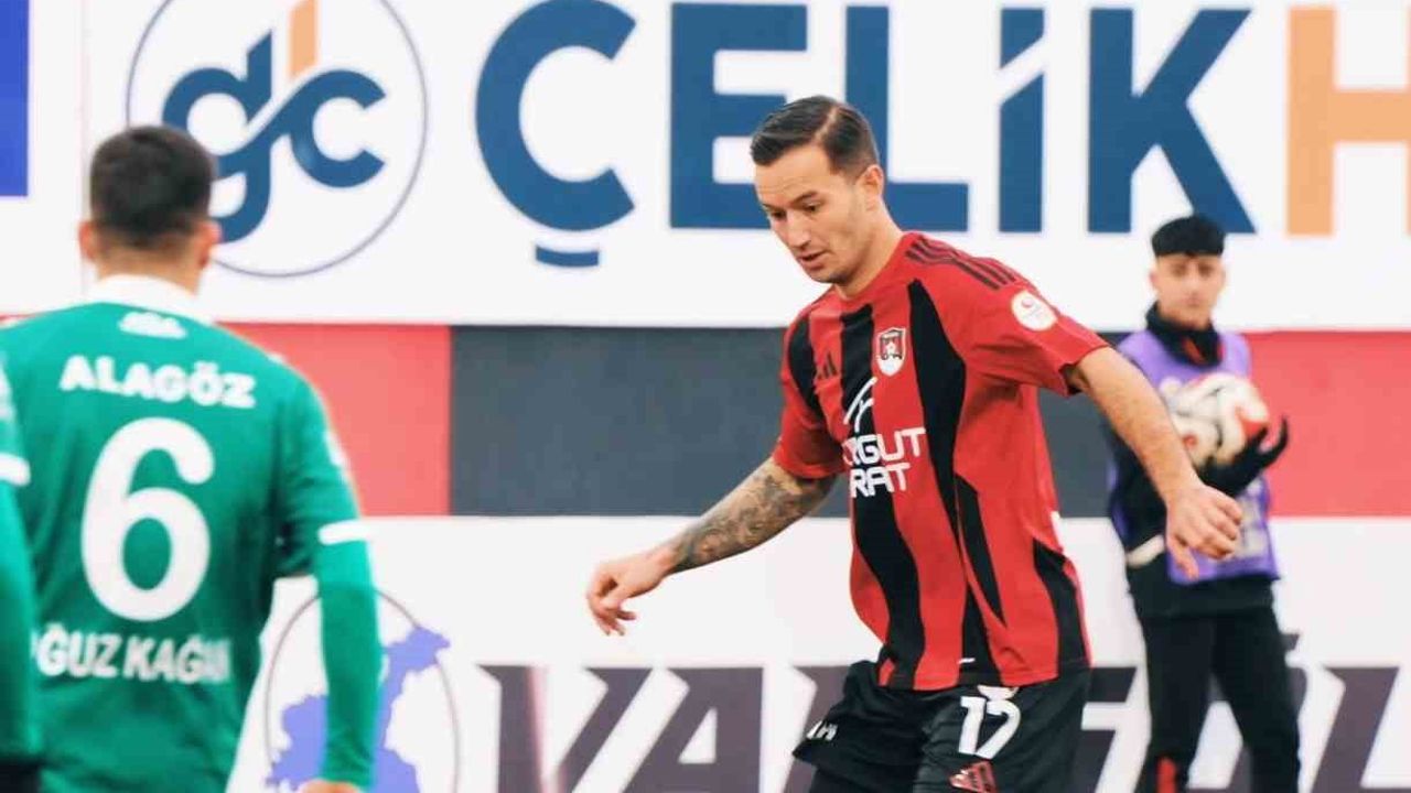 Vanspor FK, Iğdır FK'yi 3-0 Mağlup Etti