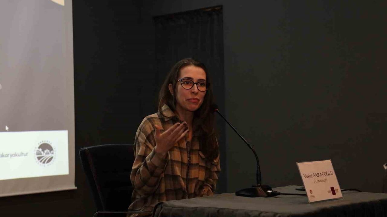 Vuslat Saraçoğlu Sakarya'da Sinemaseverlerle Buluştu