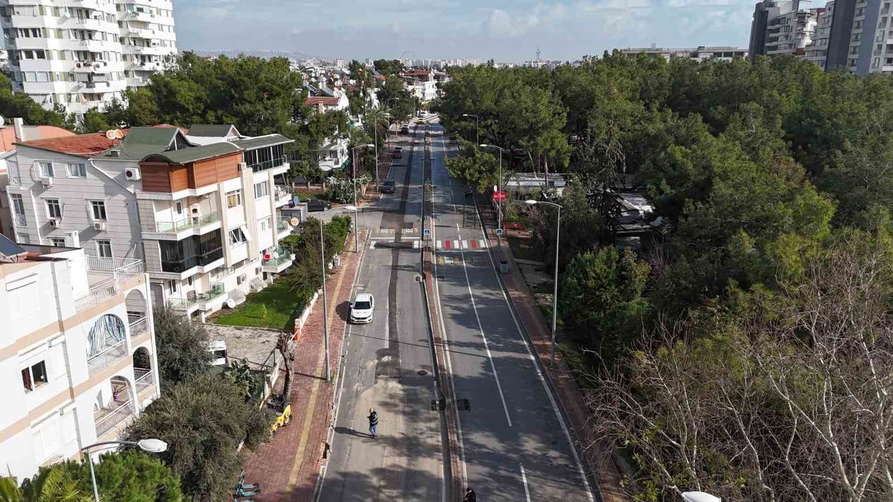 Yağış Sonrası Yol Onarımları Hızla Devam Ediyor