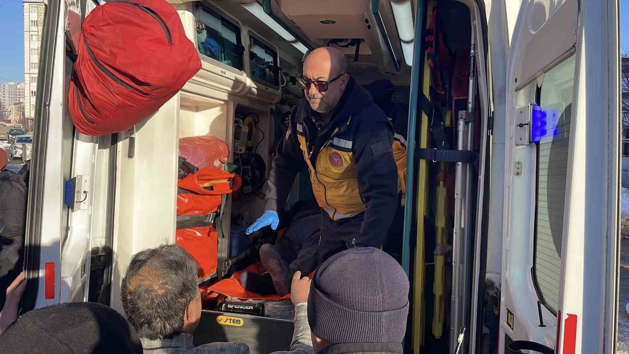 Yangın Faciasında Kurtarılan Yaşlı Adam