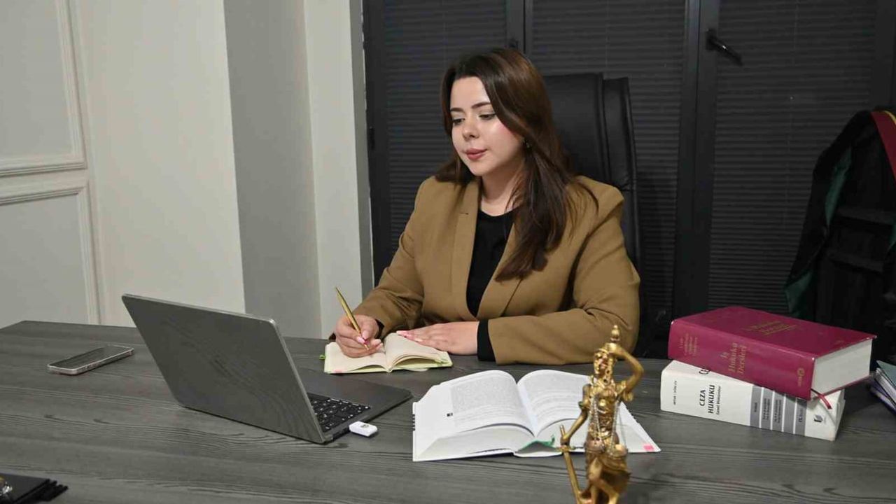 Yapay Zeka ve Hukuk: Sahte Kararlar Tehlikesi