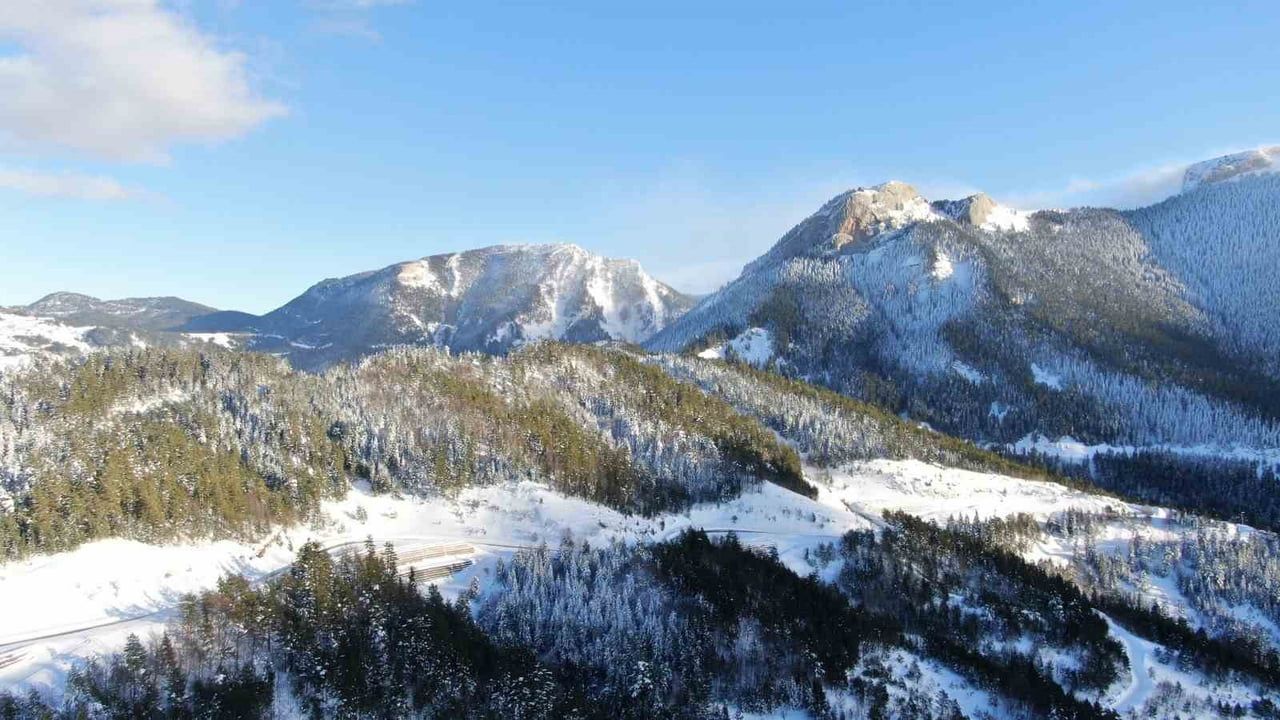 Yaralıgöz Dağı'nda Kışın Büyüleyici Manzarası