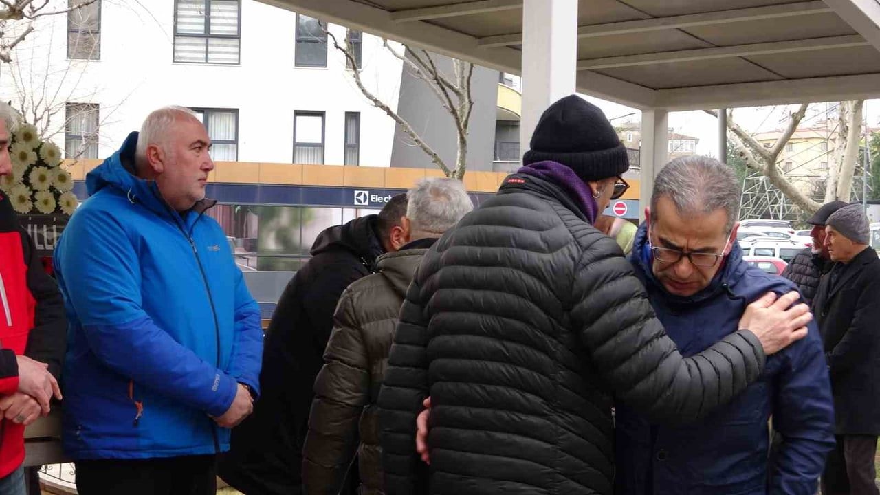 Yazar Ahmet Turan Alkan Bursa'da Defnedildi