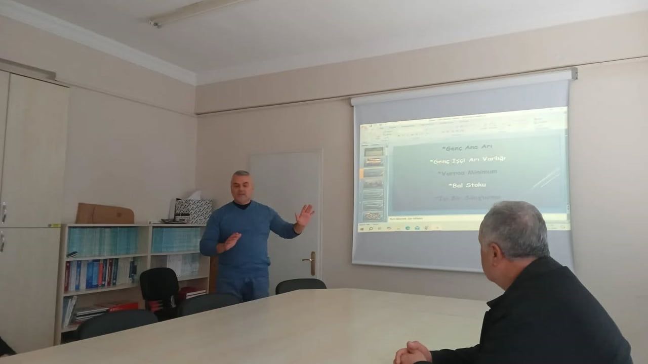 Yenipazar'da Arı Yetiştiricilerine Özel Eğitim Programı