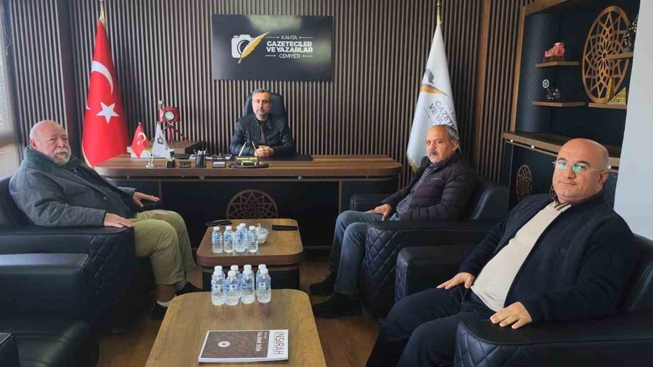 Yerel Basının Geleceği ve Gazeteciler Günü Mesajları