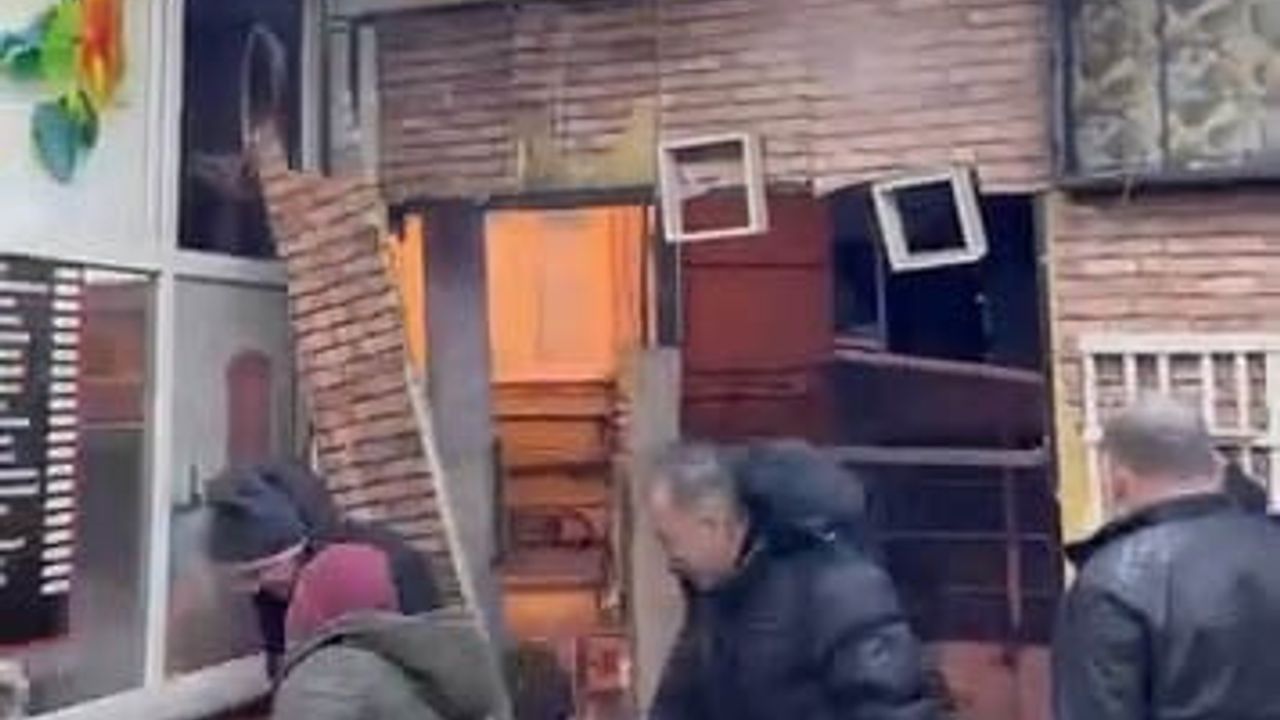 Yıkıma Rağmen Oyun Devam Ediyor