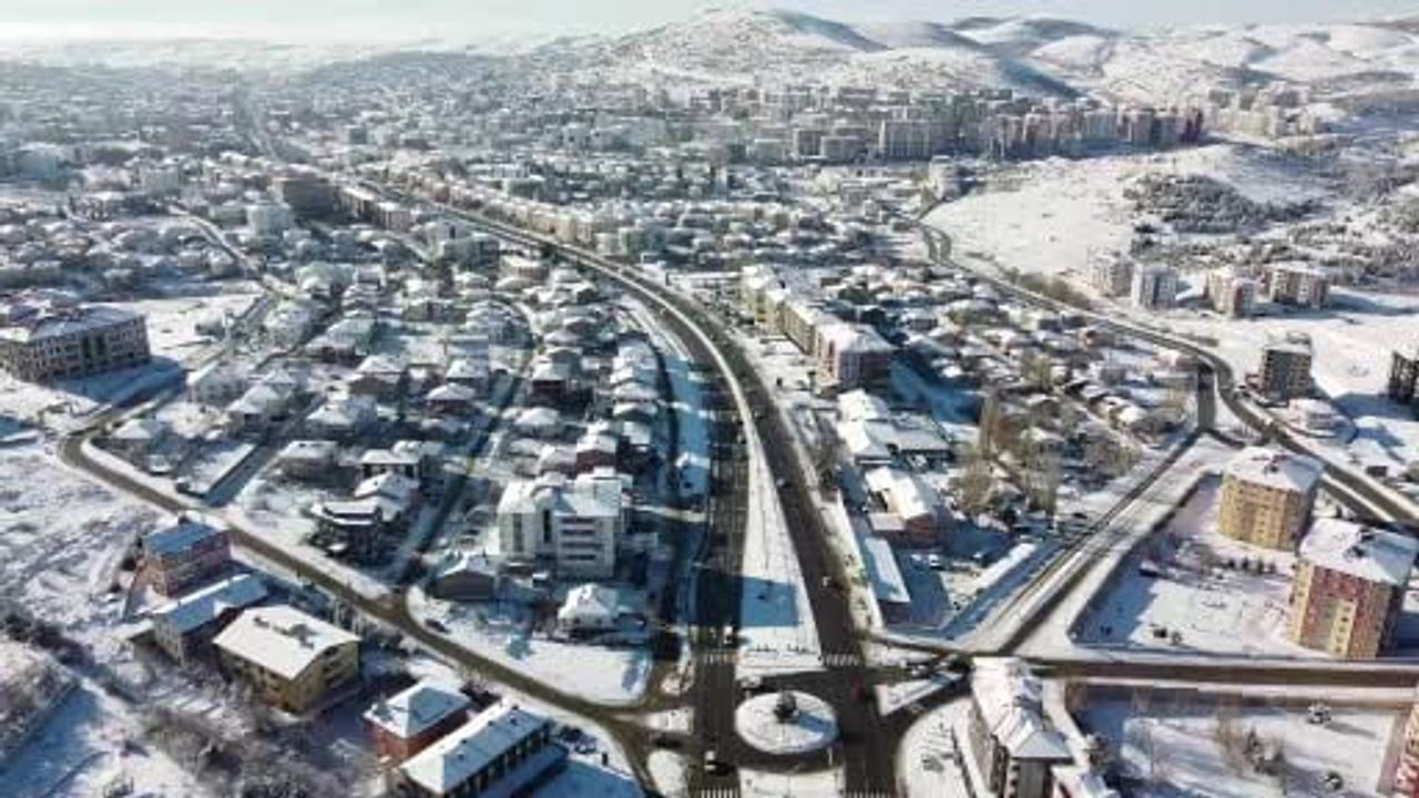 Yozgat'ta Soğuk Hava Etkisi: Göletler Dondu